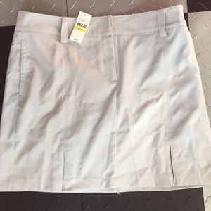 VanHeusen Golf/ Tennis skirt